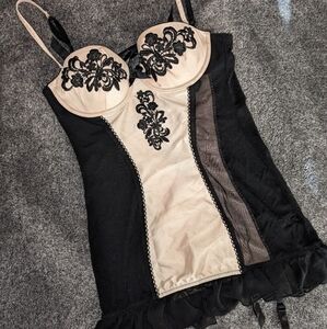 Ann Summers lingerie basque, size M